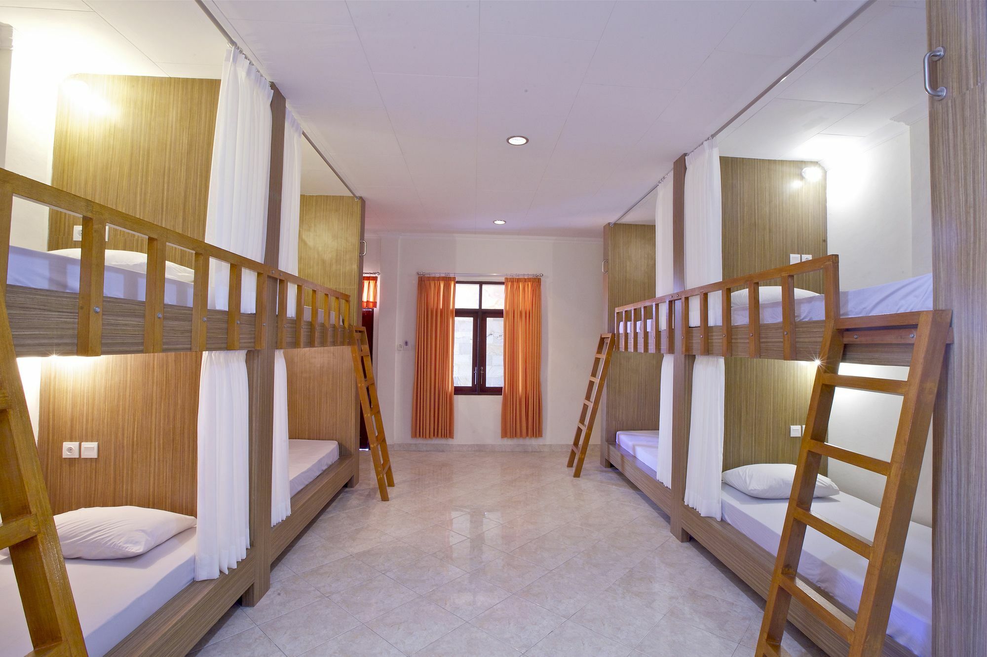 Kuta Dormitory At Simpang Inn Exterior foto